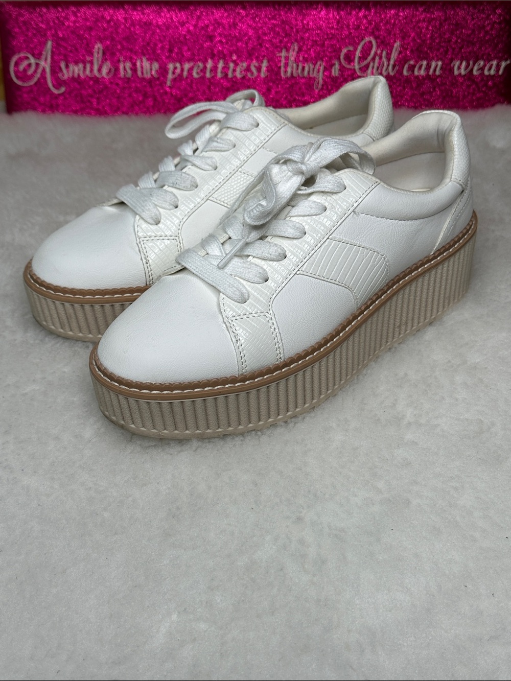 Women’s Dolce Vita Tiger Platform Sneakers Size 8.5 - Picture 4 of 11